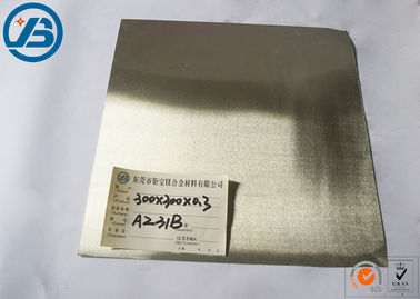 La aleación del magnesio de los útiles del grabado del CNC que trabaja a máquina a presión la hoja 0.3m m de la fundición
