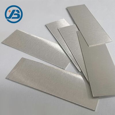 Conductividad térmica Placa de aleación de magnesio de 150 WmK con elongación del 10 por ciento diseñada para transferencia de calor y resistencia mecánica